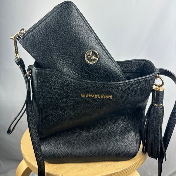 BUNDLE: Michael Kors Black Leather Bedford Tassel Crossbody Purse w/ Wallet - Picture 12 of 14